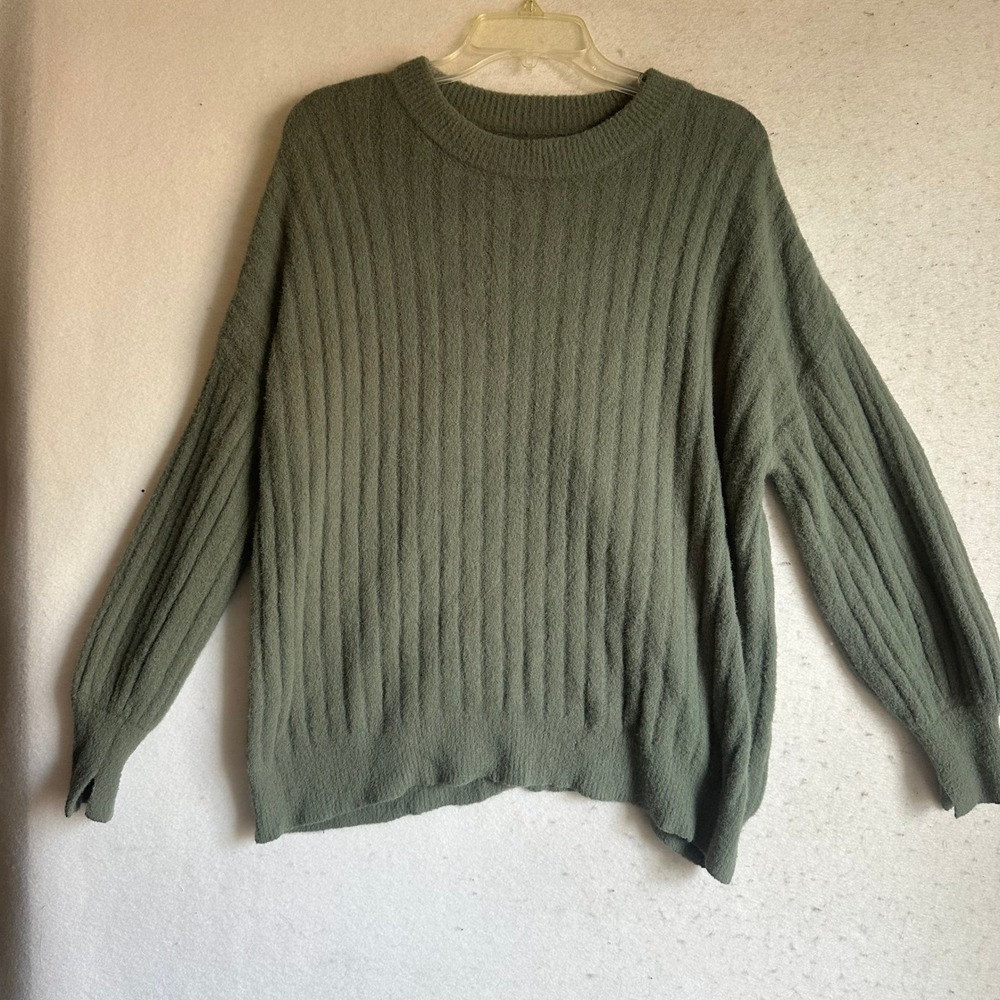 Aerie Olive Green Ribbed Fuzzy Crew Neck Oversized Sweater XS D55LDWWB